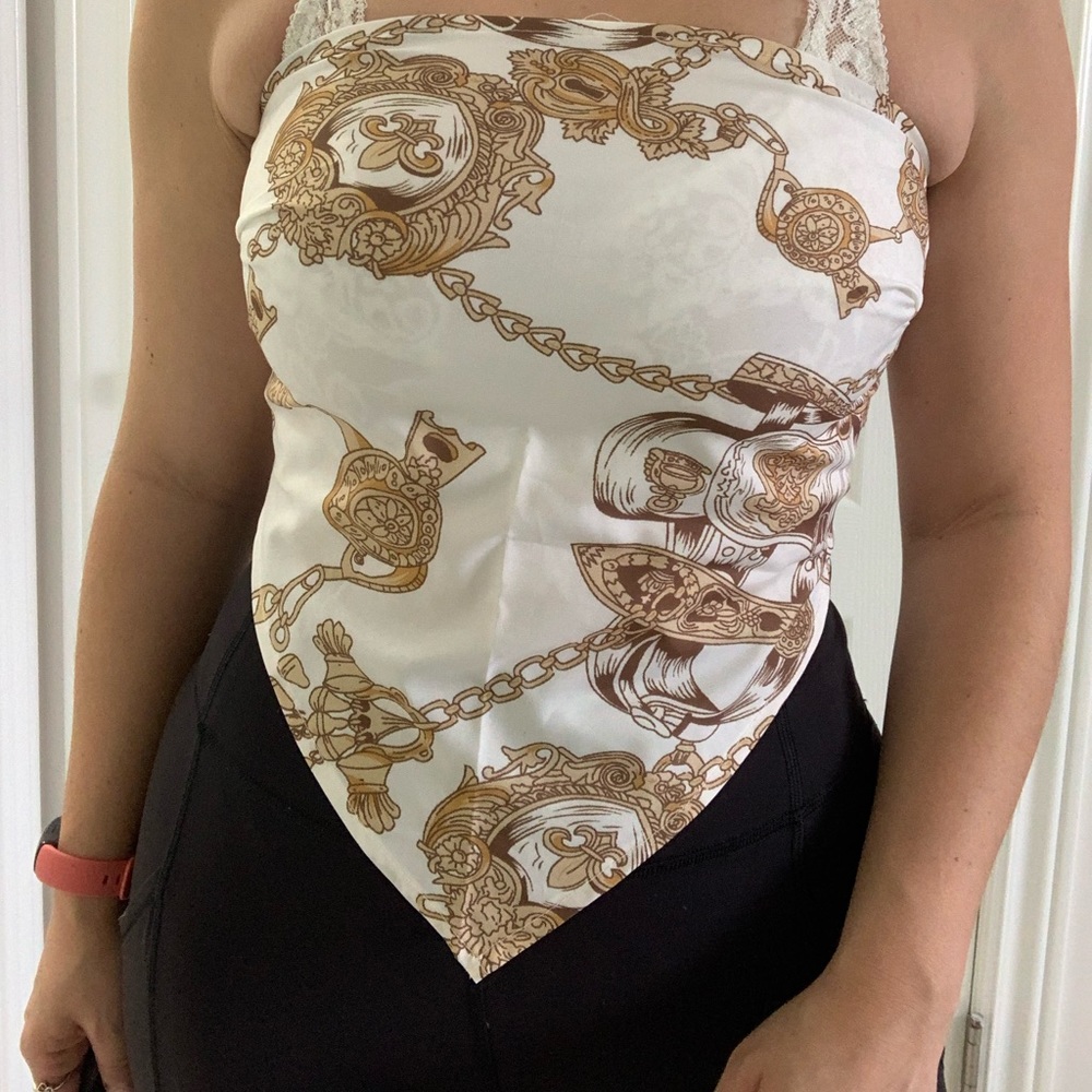 Strapless tie up back chain print top